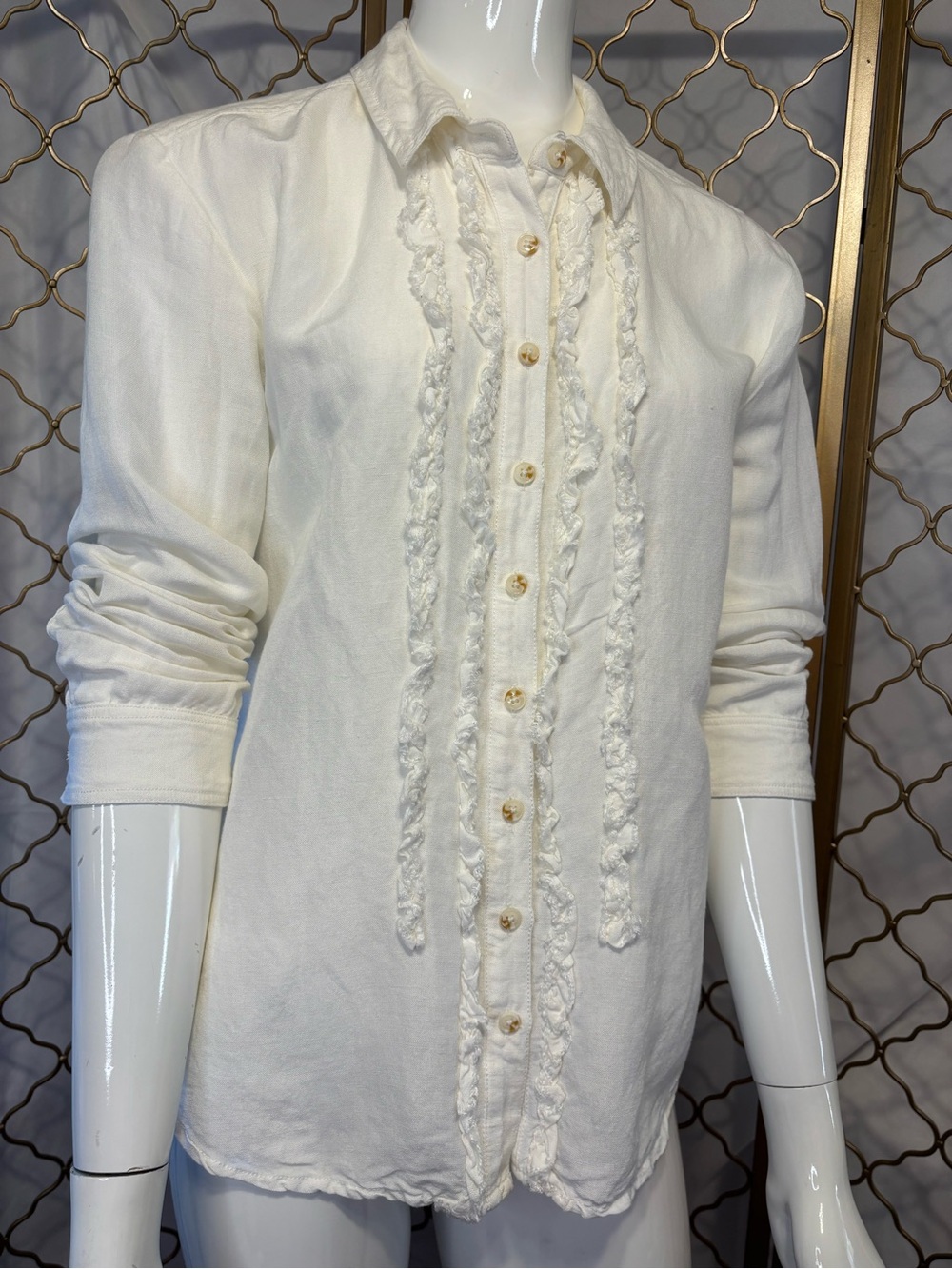 Anthropologie Pilcro White Linen Blend Ruffle-Trim Button Front Blouse size SP